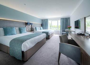 Rooms & Suites