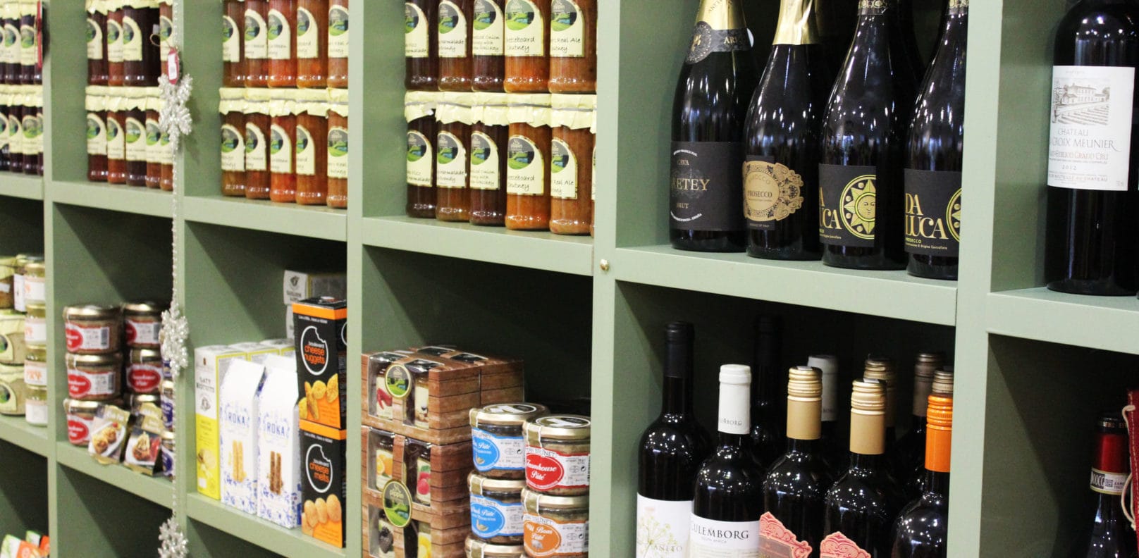 Groceries and wine in Pippin Gift Shop