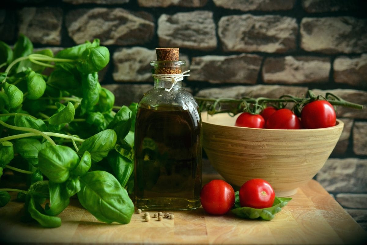 Mediterranean diet basil and tomatoes