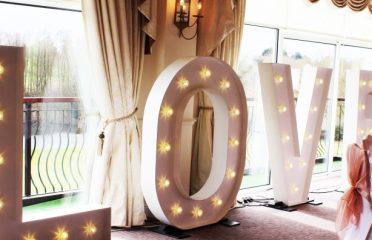 Light up letters for wedding Wedding card letterbox - Stoke by Nayland